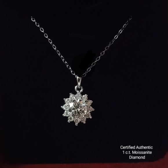 CERTIFIED 1 C.T. D.T.W. DIAMOND SUNFLOWER NECKLACE NEW - Picture 1 of 8